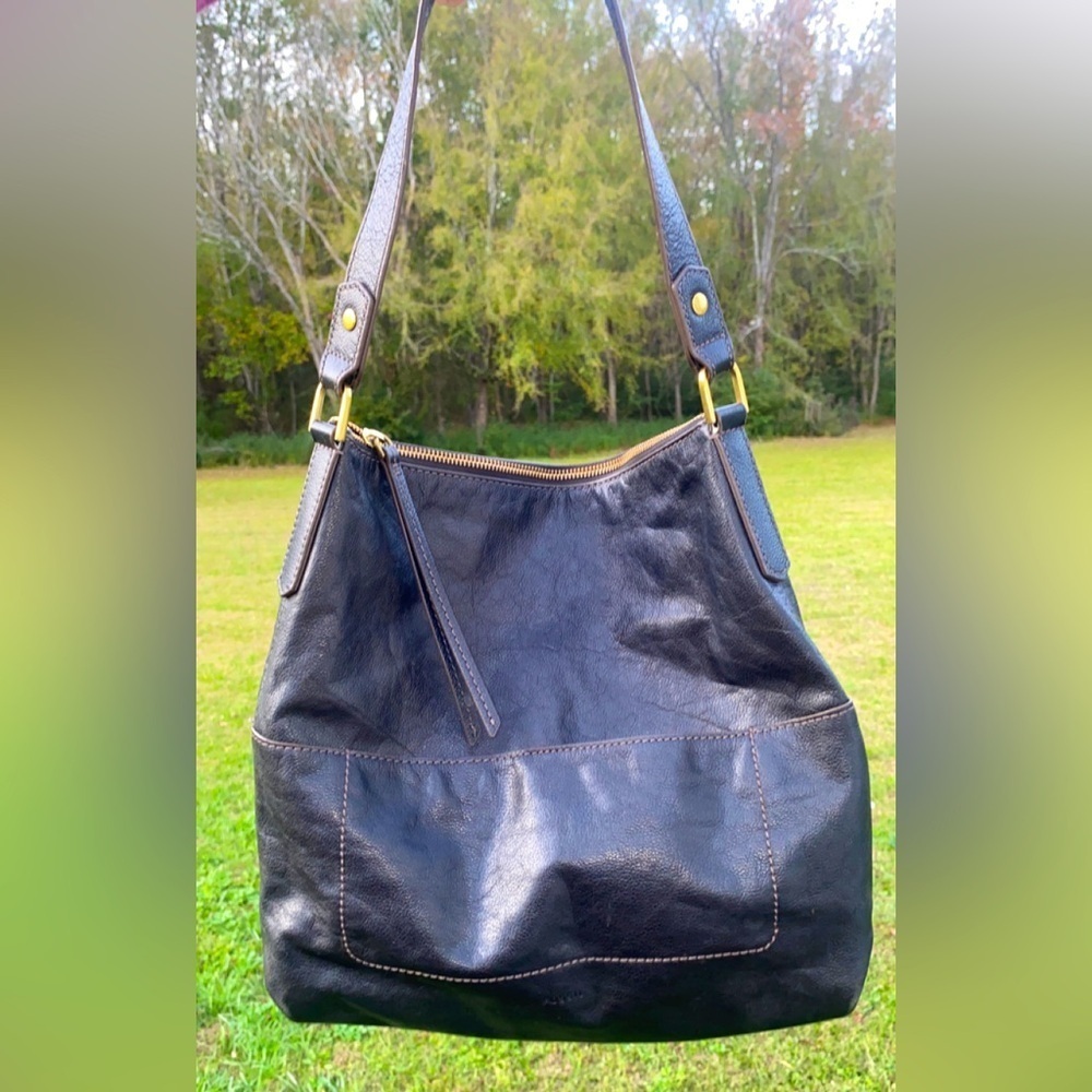 Vintage Black Cowhide Leather Boho-Hobo One Strap Fossil Purse Magnetic Pocket